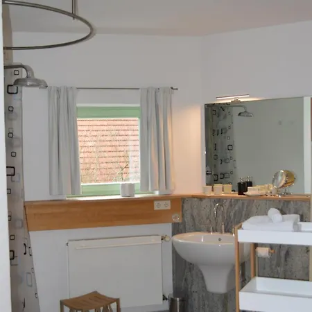 Glashaus Andres Fuenf-sterne-ferienhaus Pettstädt